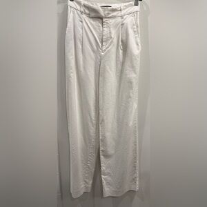 BANANA REPUBLIC wide leg white pants
